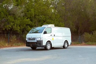 Hiace Standard Roof | Chiller Van | GCC Specs | Ref#T30461