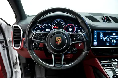 صورة 6 لـ 2020 Porsche CAYENNE