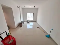 Al-Hamidiyah 1 - Second tenant - 2 bathrooms, balcony with open view, high-end and modern finishes, 