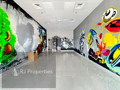 30 days free luxury shop 9 kw Electricity ready to in BUSSINES area only JEST 70k