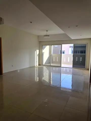 For Sale | 2 Bed plus Mail | Balcony | Car Park