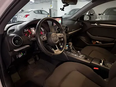 2019 AUDI A3 — фото 3