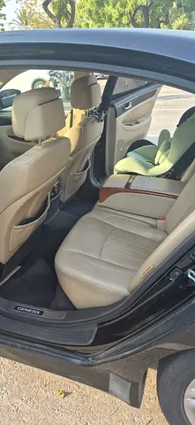 2014 Hyundai GENESIS — фото 3