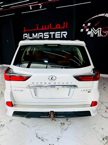 2019 Lexus LX-SERIES — миниатюра 4