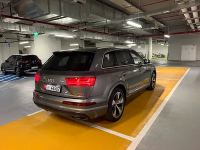 2016 AUDI Q7 缩略图 4