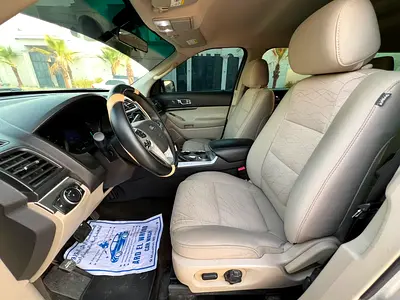 2013 FORD EXPLORER 照片 8