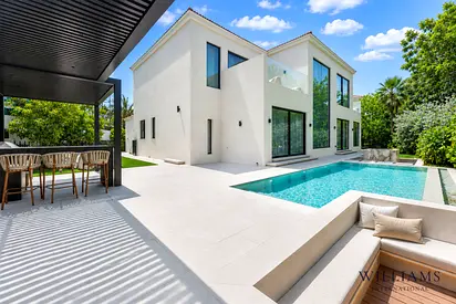TURN KEY HOME | 5 BEDROOMS | HIGH END RENOVATIONS