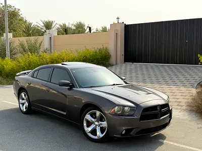 2014 Dodge Charger R/T | GCC Specs | 5.7L V8 HEMI