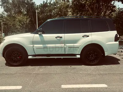 Mitsubishi Pajero 3.8L GLS Top Line 2017 | GCC Specs | Well Maintained