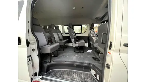 صورة 10 لـ 2026 Toyota HIACE