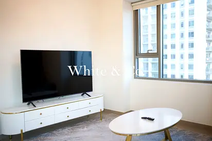 Furnished| Mid Floor | Excellent State