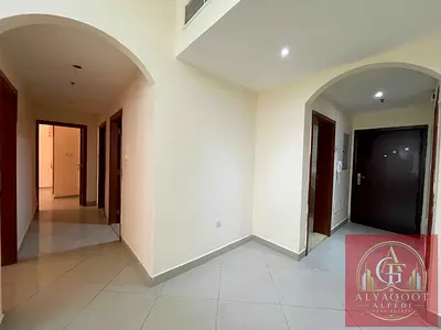 SPACIOUS 2 BHK - MODERN BIG LAYOUT-with store - CLOSE TO MOE