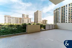 Large Terrace | Vacant Now | Park view