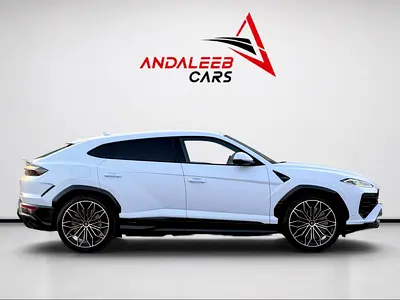 2025 Lamborghini URUS 照片 6