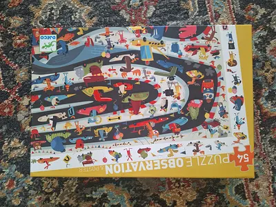Djeco 54-piece Observation Puzzle with Poster - Good Condition
