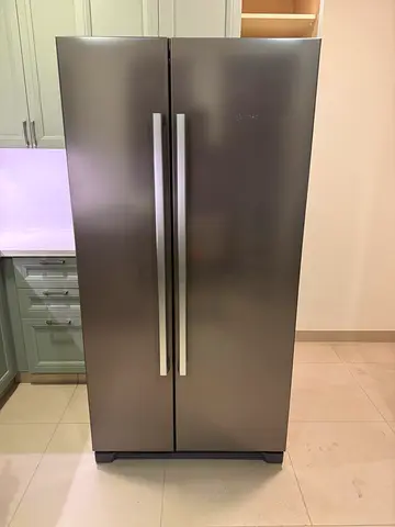 Bosch French door fridge 18 months old excellent condition. Sale as no longer fits in new kitchen