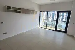 Brand New • Burj Khalifa & Creek views • Great amenities