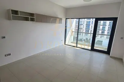 Brand New • Burj Khalifa & Creek views • Great amenities