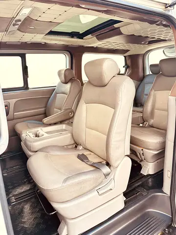 صورة 9 لـ 2008 Hyundai H1