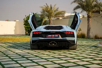 2018 Lamborghini AVENTADOR — миниатюра 7