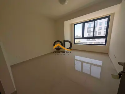 BARAND NEW FAMILY BUILDING 1BHK CANTARAL AC WITH BULCONEY RENT ONLY 45K ( 4 AND 6 CHAQ PAYMENT ) PARIM LOCATION AREA