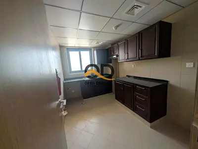 BARAND NEW FAMILY BUILDING 1BHK CANTARAL AC WITH BULCONEY RENT ONLY 45K ( 4 AND 6 CHAQ PAYMENT ) PA
