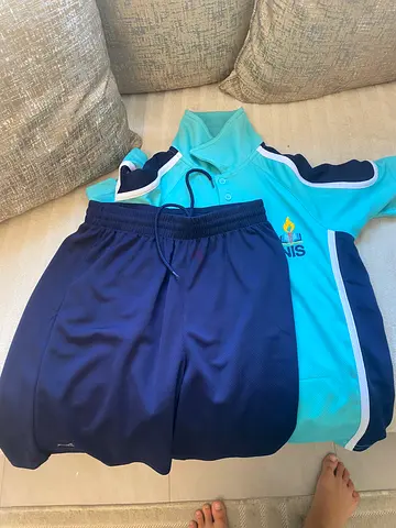 Children's light blue and navy school sports uniform set (top + shorts) - good condition
