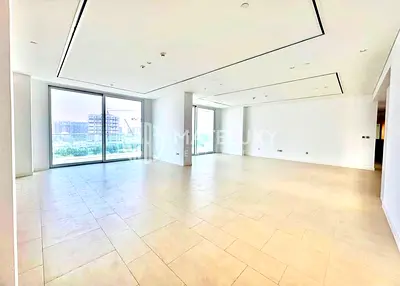 Vacant Now || Ready To Move In || Huge Layout