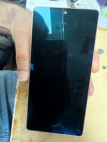 Samsung S25ultra LCD