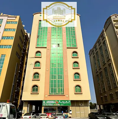 بناية تجارية للبيع في عجمان الصناعية 2