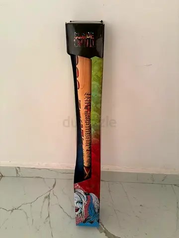 Harley Quinn bat replica
