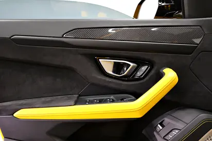 2022 Lamborghini URUS 照片 9
