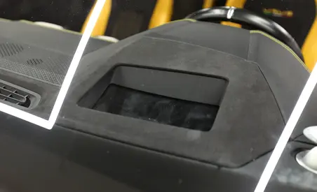 2022 Lamborghini URUS thumbnail 17