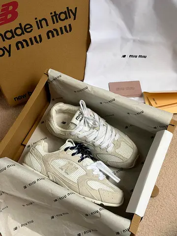 New balance x Miu Miu