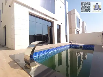 4-bedroom villa with pool, freehold for life / Prime location / Fees included