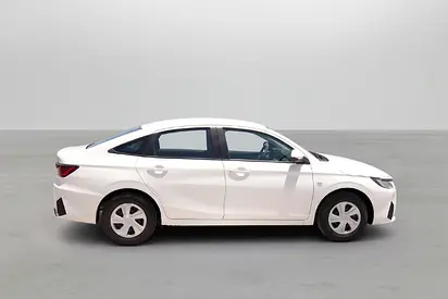2026 Toyota YARIS 照片 2