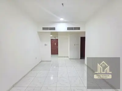 SPECIOUS APARTMENT WITH TWO WASHROOM BALCONY AVAIABLE READY TO MOVE FOR FAMILY NODEPOSIT