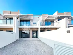Good privacy | park view | Ready to Move In