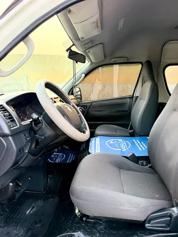 صورة 7 لـ 2018 Toyota HIACE