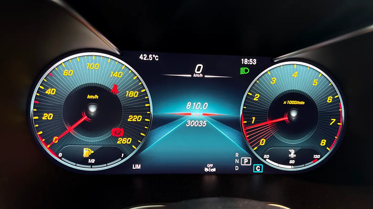Mercedes-Benz C-Class 2023
