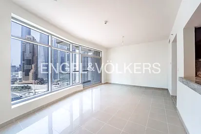Unfurnished | Upgraded | Mid Floor