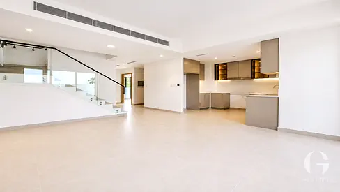 Spacious Layout | Bright Unit | Modern Villa