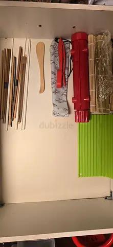 Sushi making kit, trays, chopsticks