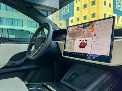2023 Tesla MODEL X — миниатюра 15