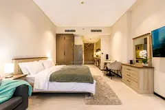 Spacious JVT Studio | Stunning Views & Modern Stay