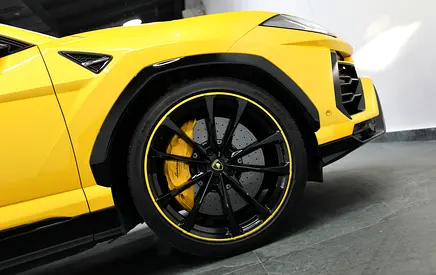 2022 Lamborghini URUS thumbnail 19