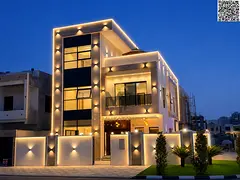 Corner villa, two floors and a roof, 6 master bedrooms, private pool, price includes registration an