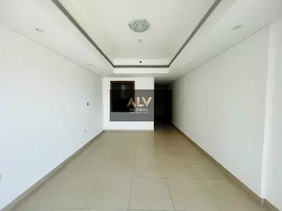 Spacious Apartment | Ready to Move | Prime Location
