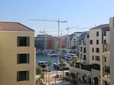 Prime Jumeirah 1 location | 2 Bedroom + hall | Ready to move