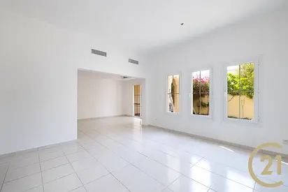 3 Bed+Maid+Family | Type 1M | Vacant October